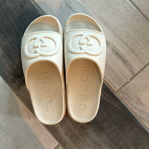Gucci slides